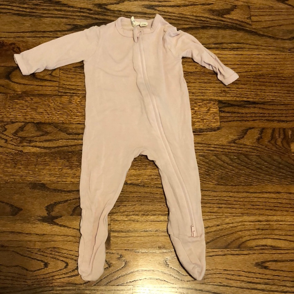 Kyte 0-3m onsie